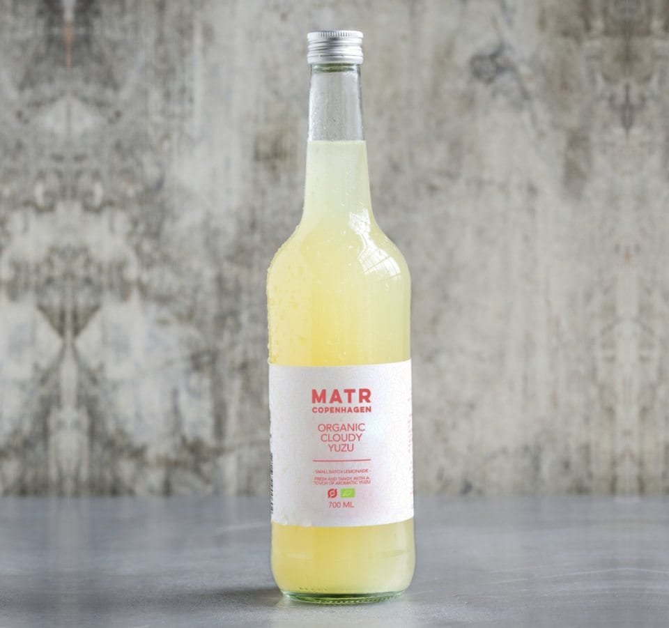Økologisk yuzu lemonade i glasflaske - small batch